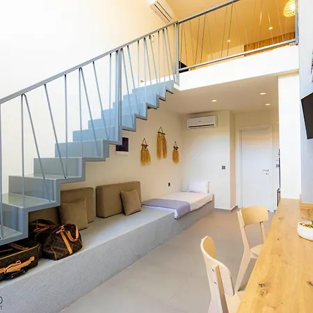 דירה Magisto Loft ניאה מודאניה